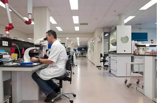 【正海新知】實驗室裝修設(shè)計應(yīng)考慮哪些問題